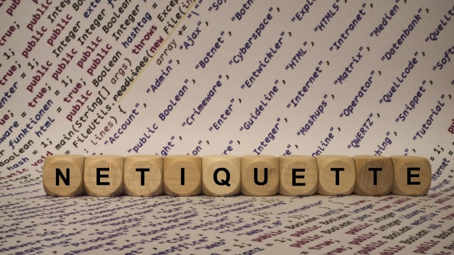 Netiquette: vademecum del bon ton digitale