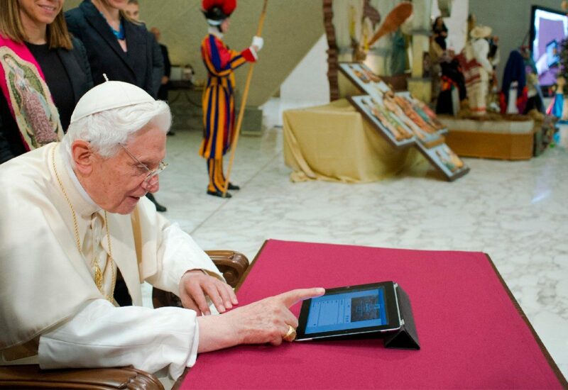 Benedetto XVI e la trasmissione della fede nell’era digitale