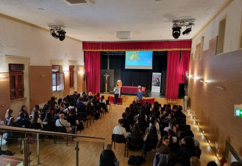 “Weca” a Grosseto, la Settimana della Bellezza riflette su Intelligenza Artificiale e speranza