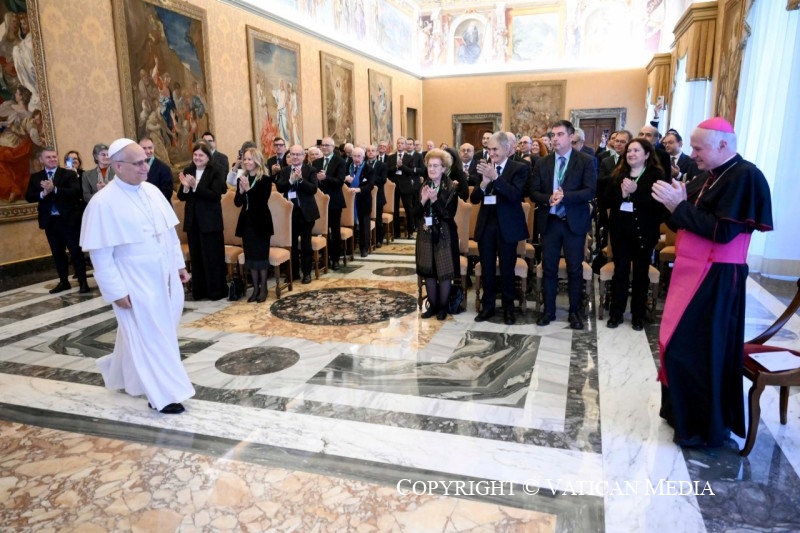 Leone XIV: «L’intelligenza artificiale non diventi potere per pochi. Serva il bene comune»