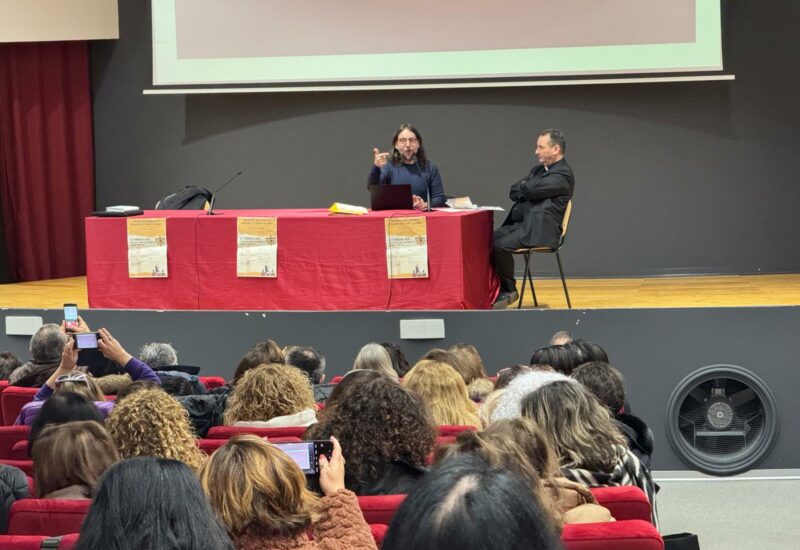 Filippo Andreacchio relatore alla Giornata di Formazione IRC della Calabria