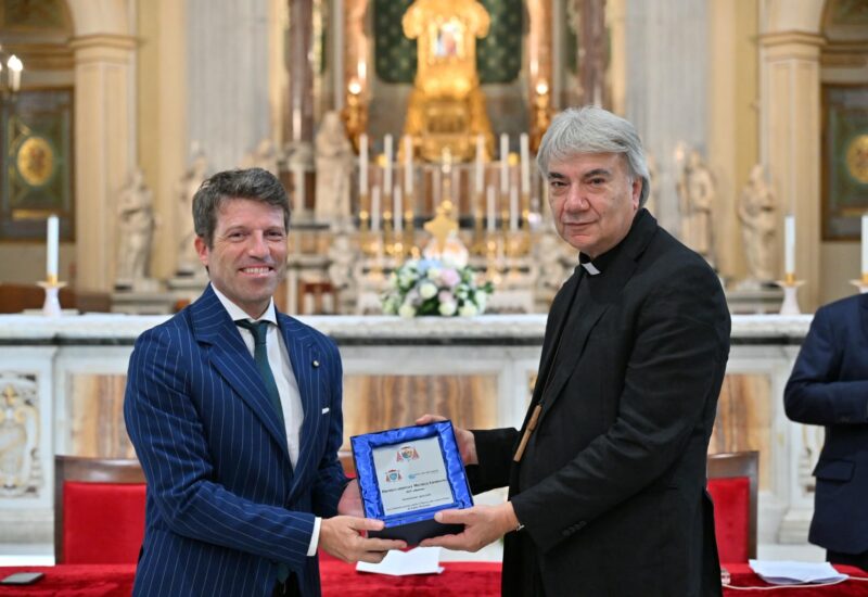Premio Cardinale Giordano, menzione speciale a Fabio Bolzetta. Card. Battaglia: «Narratori di pace»
