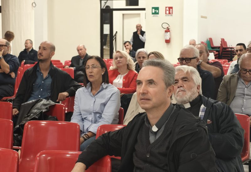 A Crotone social e WhatsApp per le comunità: il secondo incontro WeCa di «Comunicare nell’era digitale»